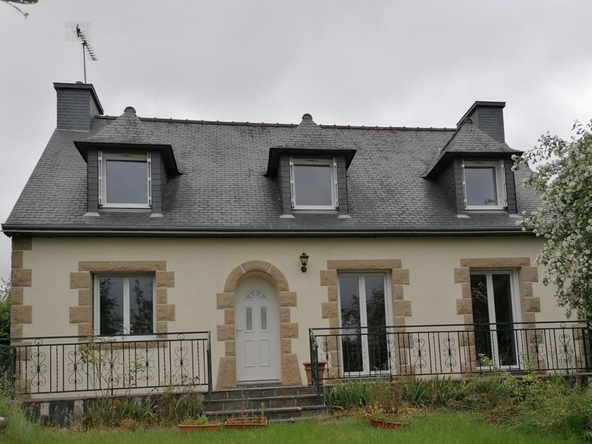 Maison Plélauff Exterior foto